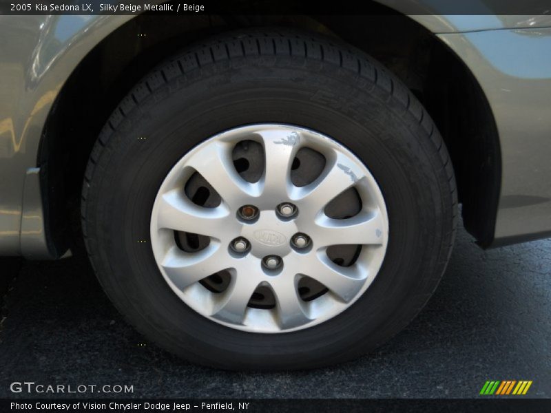 Silky Beige Metallic / Beige 2005 Kia Sedona LX