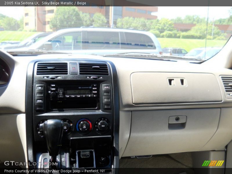 Silky Beige Metallic / Beige 2005 Kia Sedona LX