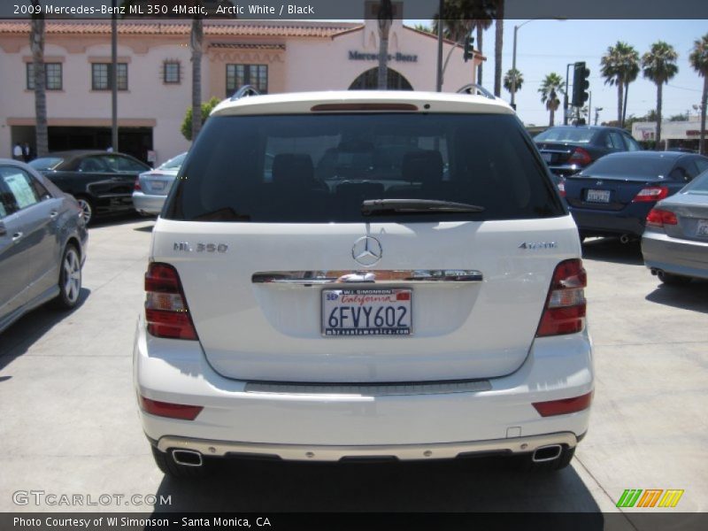 Arctic White / Black 2009 Mercedes-Benz ML 350 4Matic