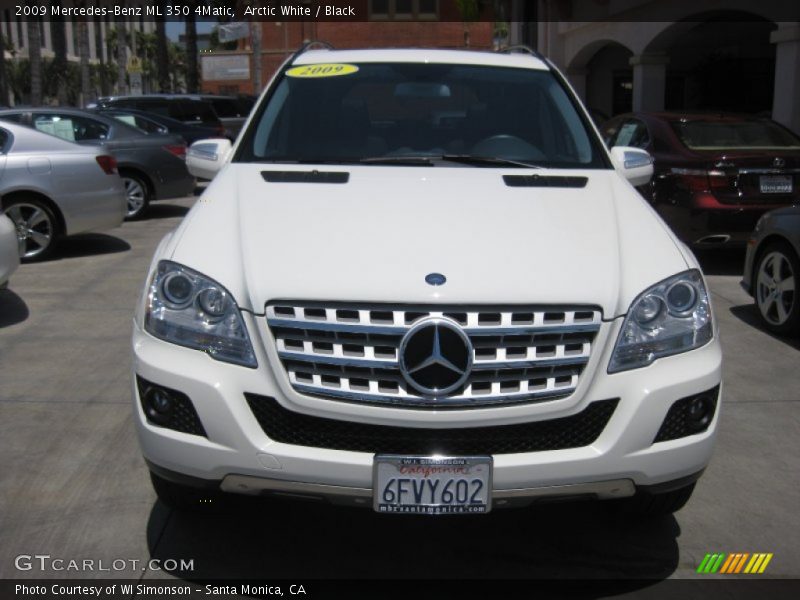 Arctic White / Black 2009 Mercedes-Benz ML 350 4Matic