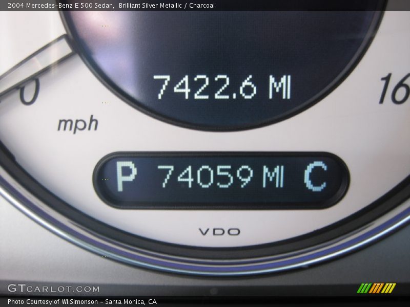 Brilliant Silver Metallic / Charcoal 2004 Mercedes-Benz E 500 Sedan