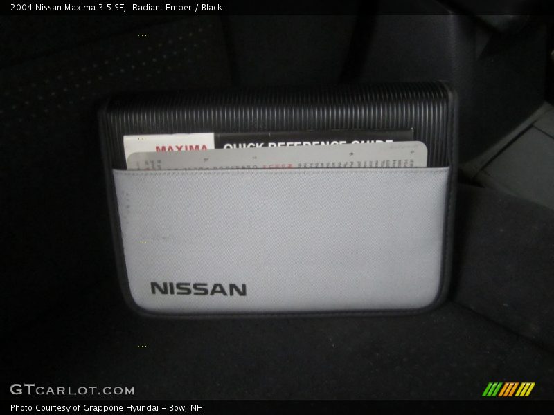 Radiant Ember / Black 2004 Nissan Maxima 3.5 SE