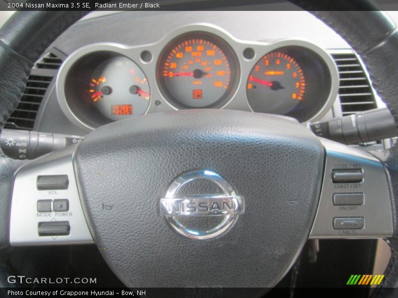 Radiant Ember / Black 2004 Nissan Maxima 3.5 SE