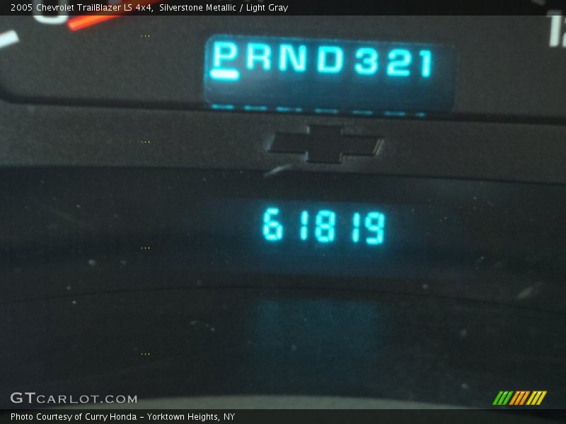 Silverstone Metallic / Light Gray 2005 Chevrolet TrailBlazer LS 4x4