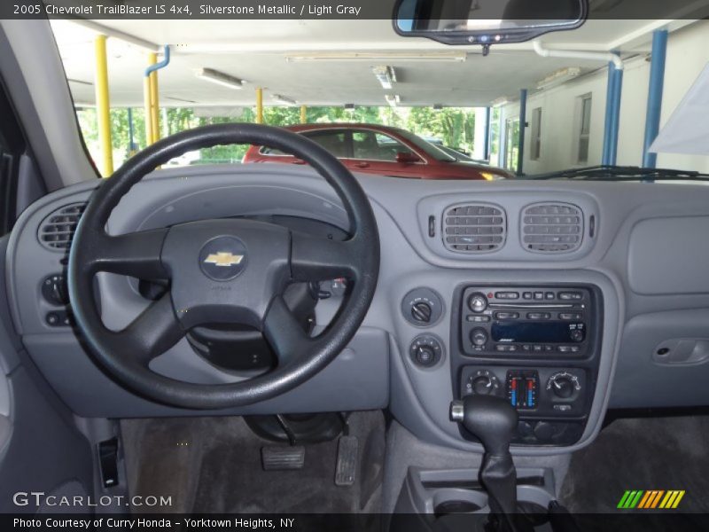 Silverstone Metallic / Light Gray 2005 Chevrolet TrailBlazer LS 4x4