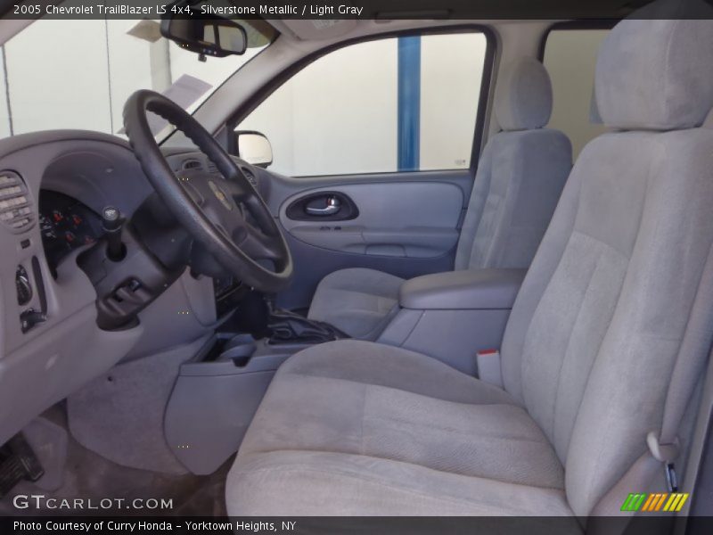 Silverstone Metallic / Light Gray 2005 Chevrolet TrailBlazer LS 4x4