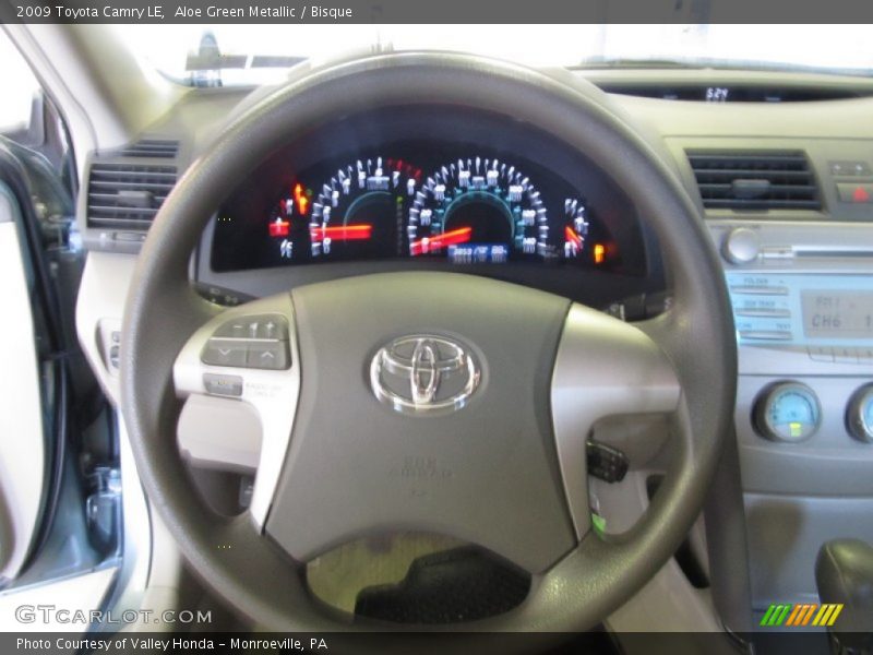 Aloe Green Metallic / Bisque 2009 Toyota Camry LE