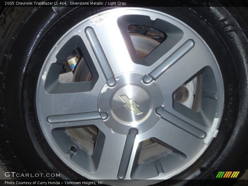 Silverstone Metallic / Light Gray 2005 Chevrolet TrailBlazer LS 4x4