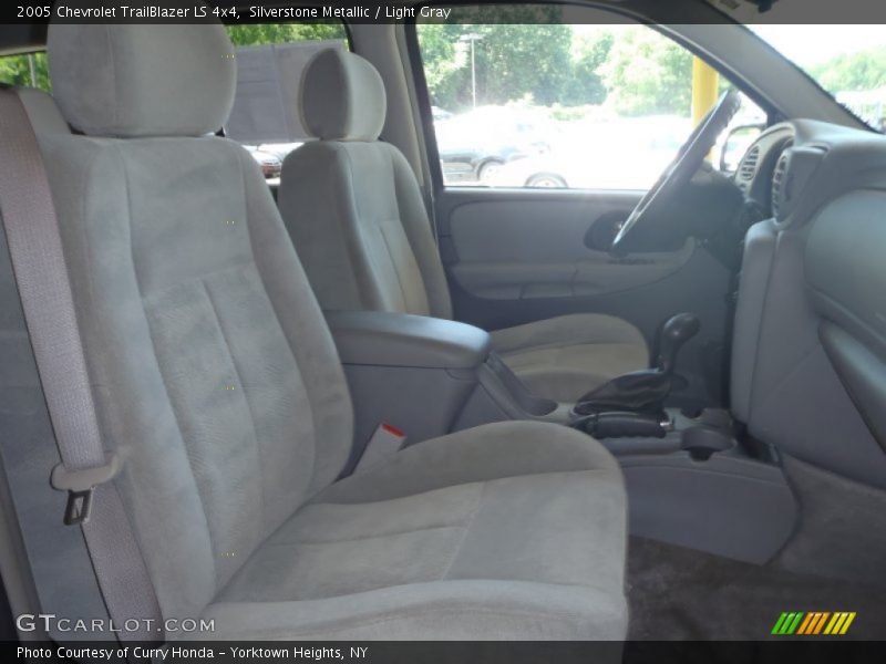 Silverstone Metallic / Light Gray 2005 Chevrolet TrailBlazer LS 4x4