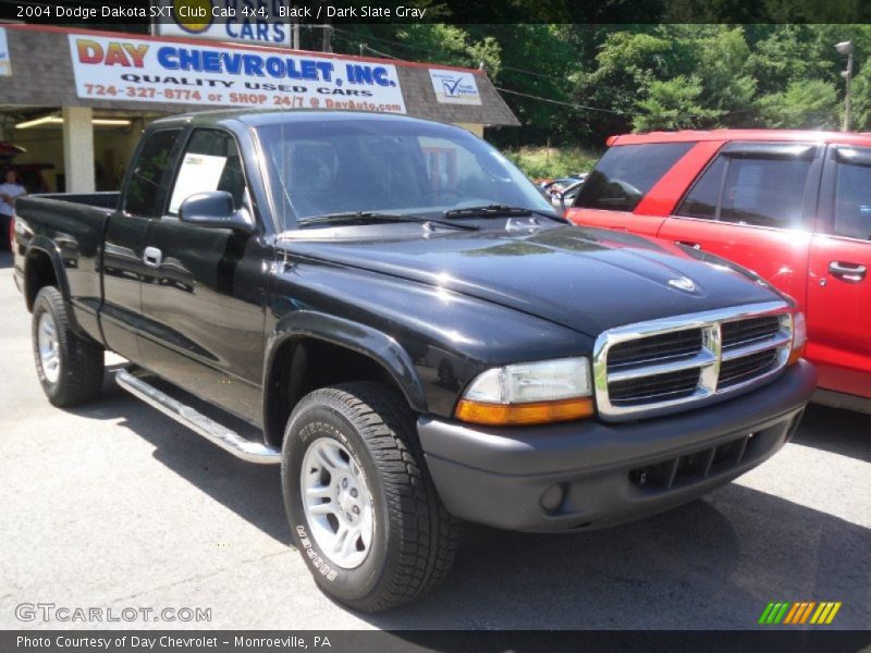 Black / Dark Slate Gray 2004 Dodge Dakota SXT Club Cab 4x4