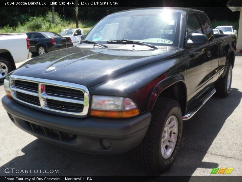 Black / Dark Slate Gray 2004 Dodge Dakota SXT Club Cab 4x4