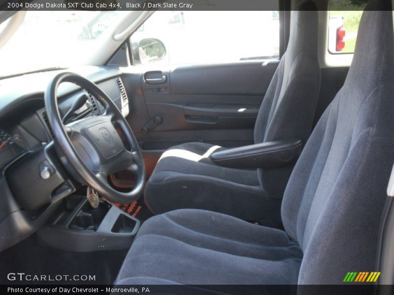 Black / Dark Slate Gray 2004 Dodge Dakota SXT Club Cab 4x4