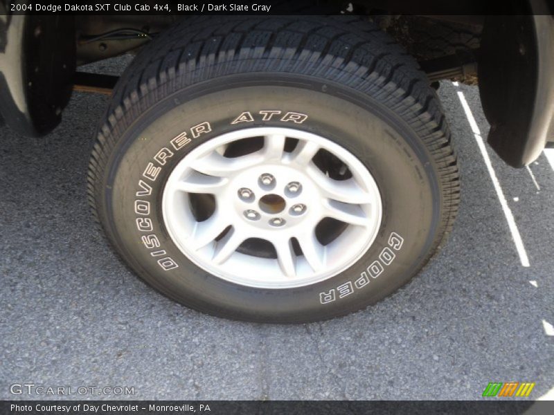 Black / Dark Slate Gray 2004 Dodge Dakota SXT Club Cab 4x4