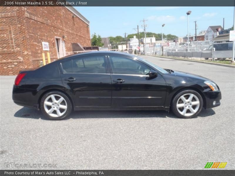 Onyx Black / Frost 2006 Nissan Maxima 3.5 SE