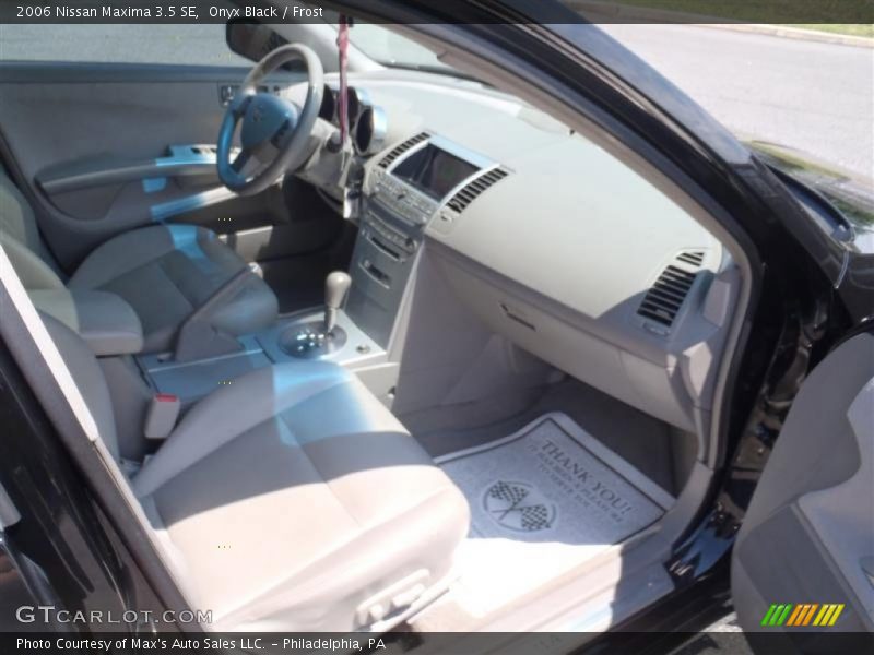 Onyx Black / Frost 2006 Nissan Maxima 3.5 SE
