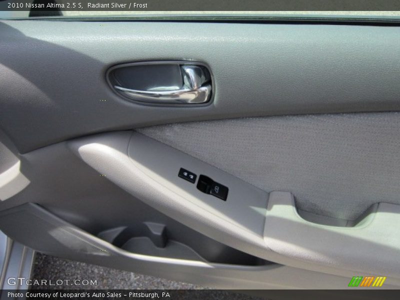 Radiant Silver / Frost 2010 Nissan Altima 2.5 S