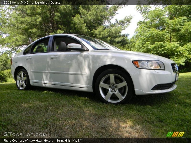 Ice White / Quartz 2008 Volvo S40 2.4i
