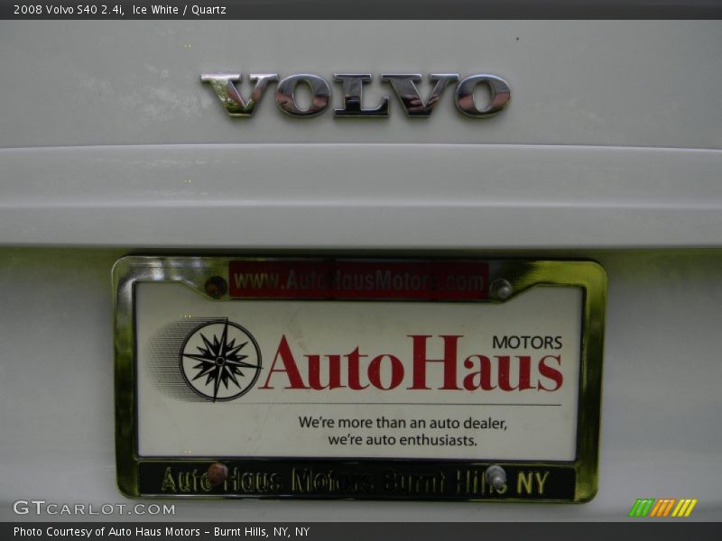 Ice White / Quartz 2008 Volvo S40 2.4i
