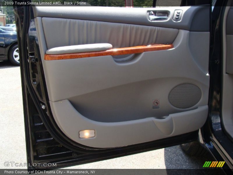 Black / Stone 2009 Toyota Sienna Limited AWD