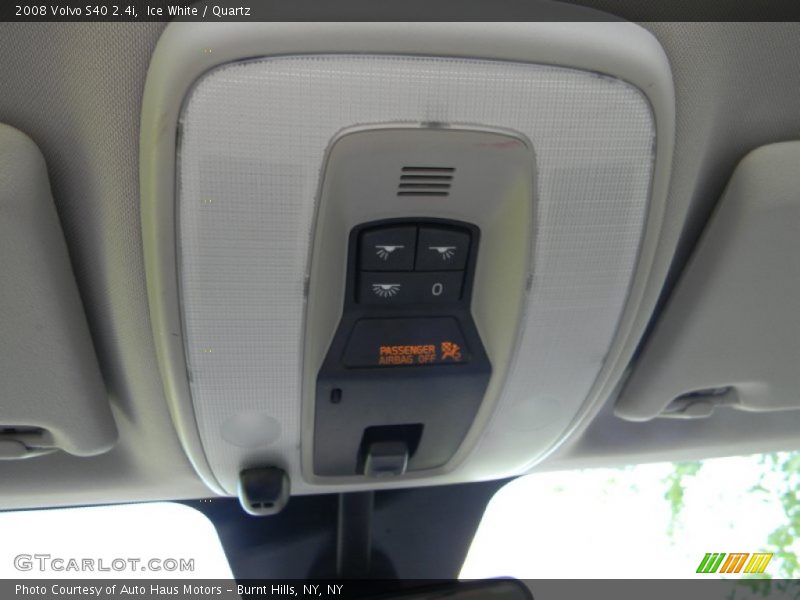 Ice White / Quartz 2008 Volvo S40 2.4i