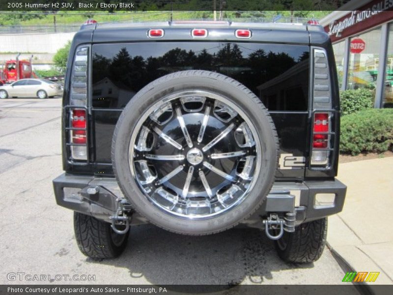 Black / Ebony Black 2005 Hummer H2 SUV