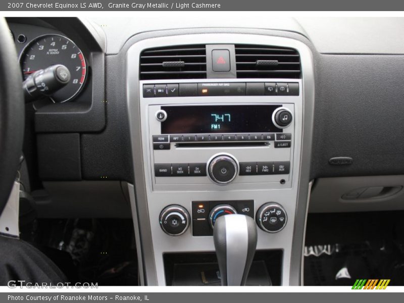 Granite Gray Metallic / Light Cashmere 2007 Chevrolet Equinox LS AWD