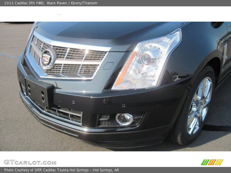 Black Raven / Ebony/Titanium 2011 Cadillac SRX FWD