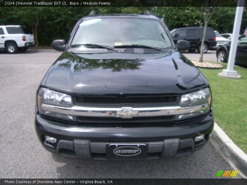 Black / Medium Pewter 2004 Chevrolet TrailBlazer EXT LS