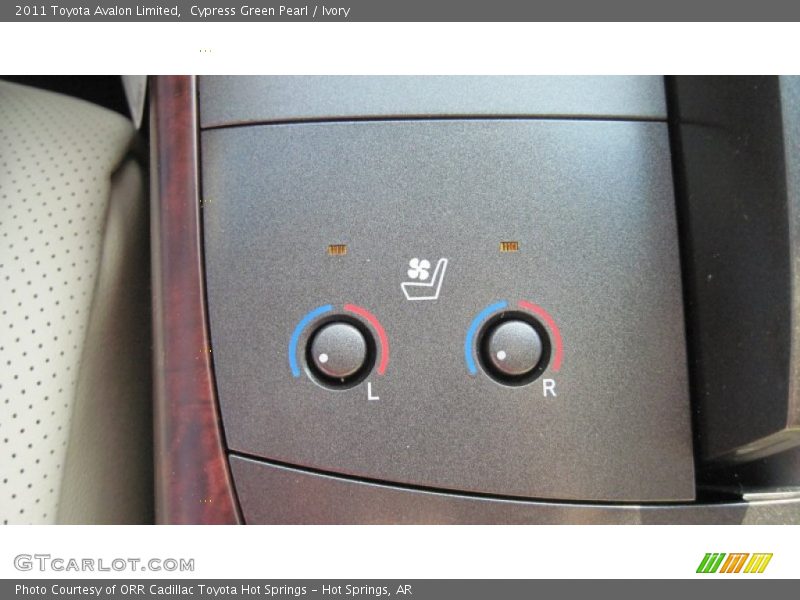 Cypress Green Pearl / Ivory 2011 Toyota Avalon Limited