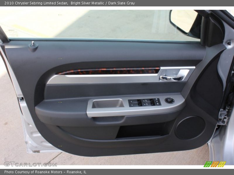Door Panel of 2010 Sebring Limited Sedan
