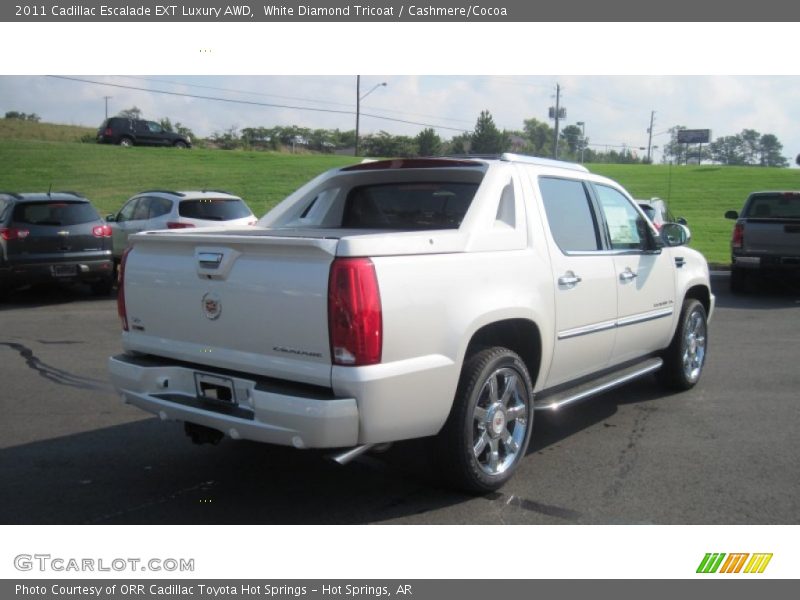 White Diamond Tricoat / Cashmere/Cocoa 2011 Cadillac Escalade EXT Luxury AWD