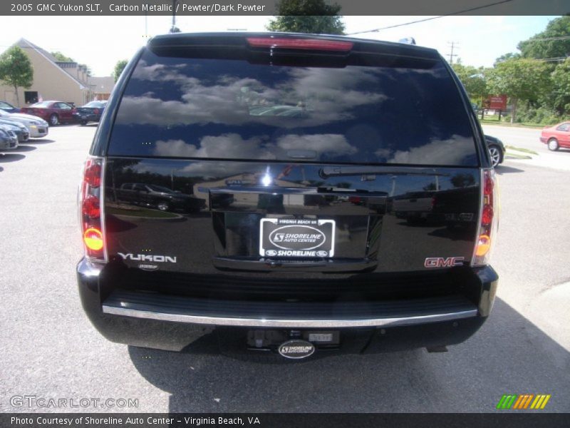 Carbon Metallic / Pewter/Dark Pewter 2005 GMC Yukon SLT