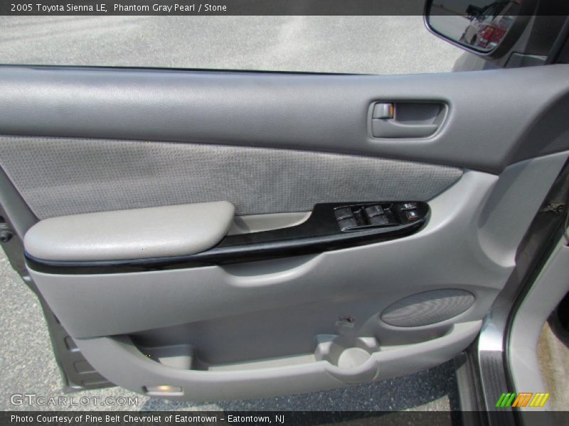 Phantom Gray Pearl / Stone 2005 Toyota Sienna LE