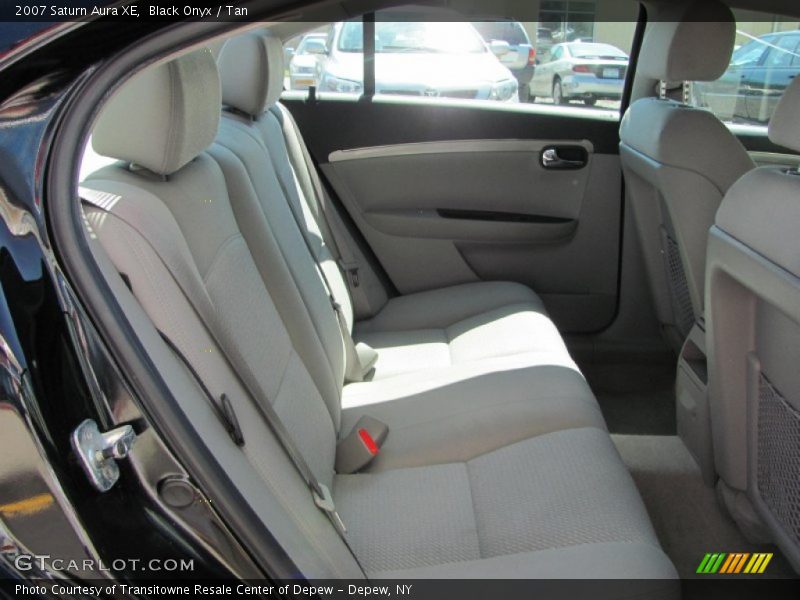 Black Onyx / Tan 2007 Saturn Aura XE