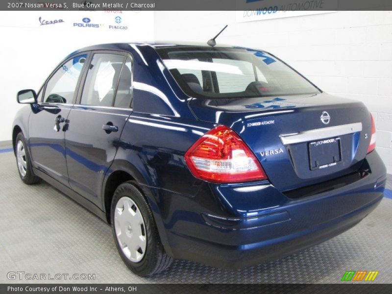 Blue Onyx Metallic / Charcoal 2007 Nissan Versa S