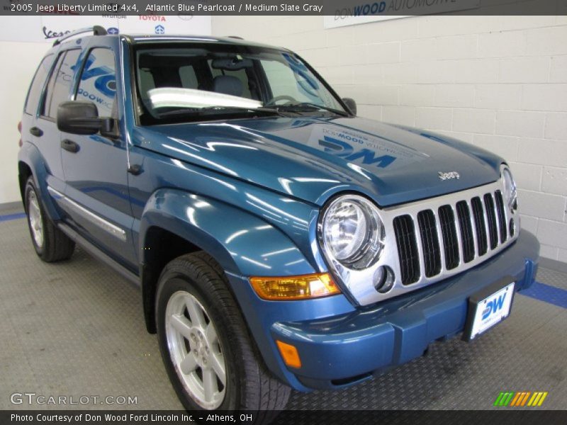 Atlantic Blue Pearlcoat / Medium Slate Gray 2005 Jeep Liberty Limited 4x4