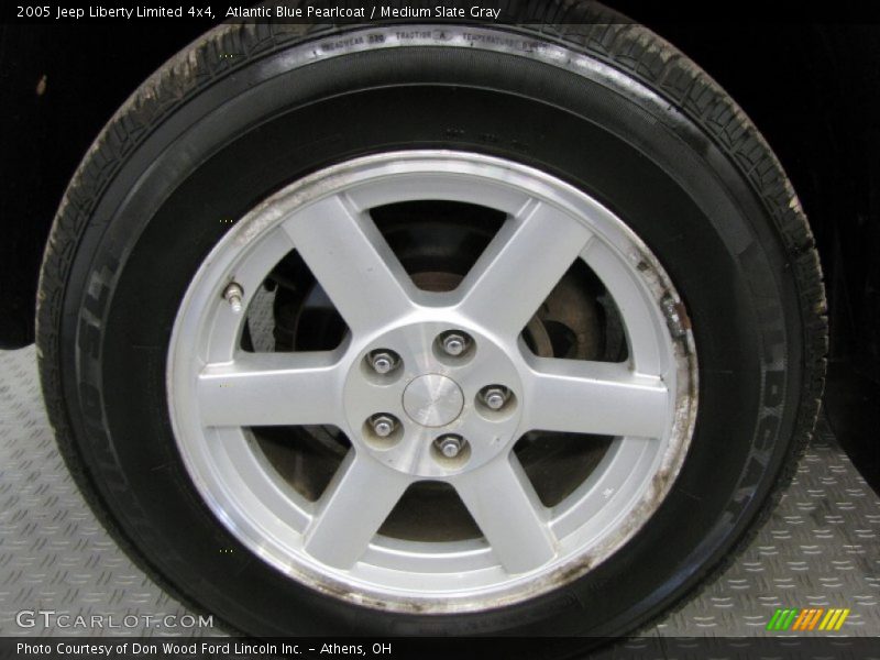 Atlantic Blue Pearlcoat / Medium Slate Gray 2005 Jeep Liberty Limited 4x4