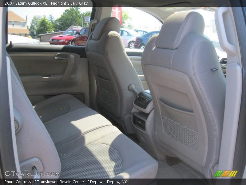Midnight Blue / Gray 2007 Saturn Outlook XE