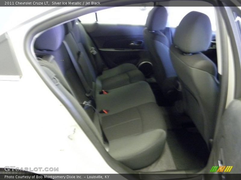 Silver Ice Metallic / Jet Black 2011 Chevrolet Cruze LT