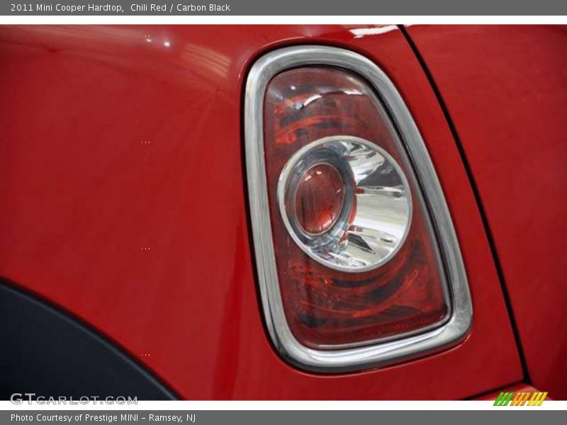 Chili Red / Carbon Black 2011 Mini Cooper Hardtop