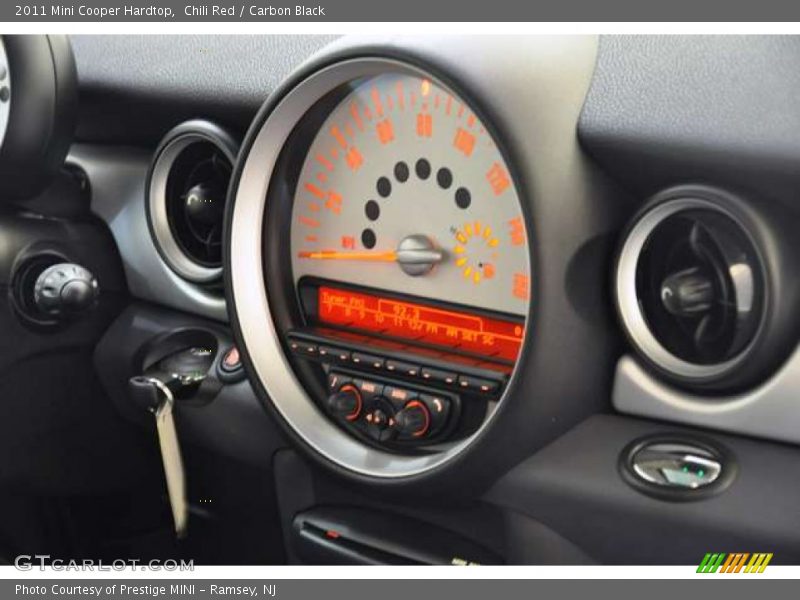 Chili Red / Carbon Black 2011 Mini Cooper Hardtop