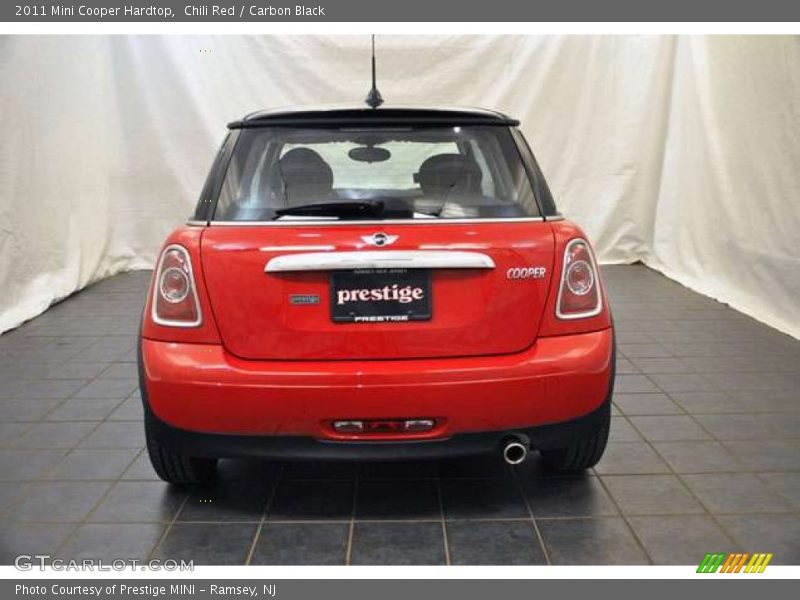 Chili Red / Carbon Black 2011 Mini Cooper Hardtop