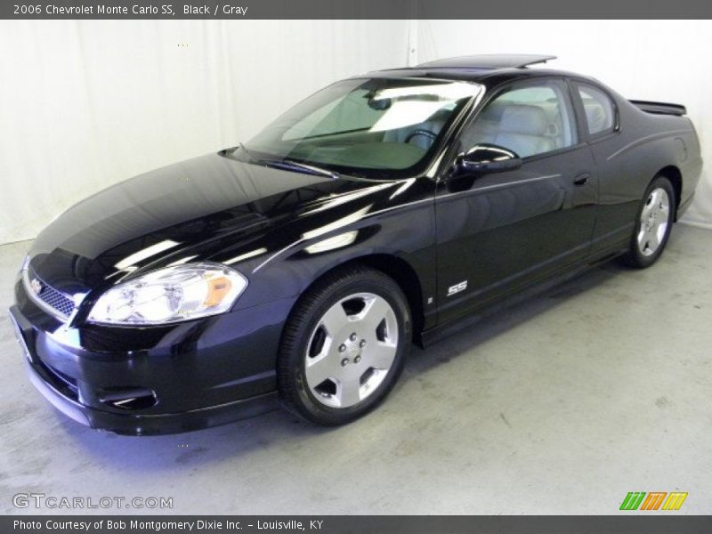 Front 3/4 View of 2006 Monte Carlo SS