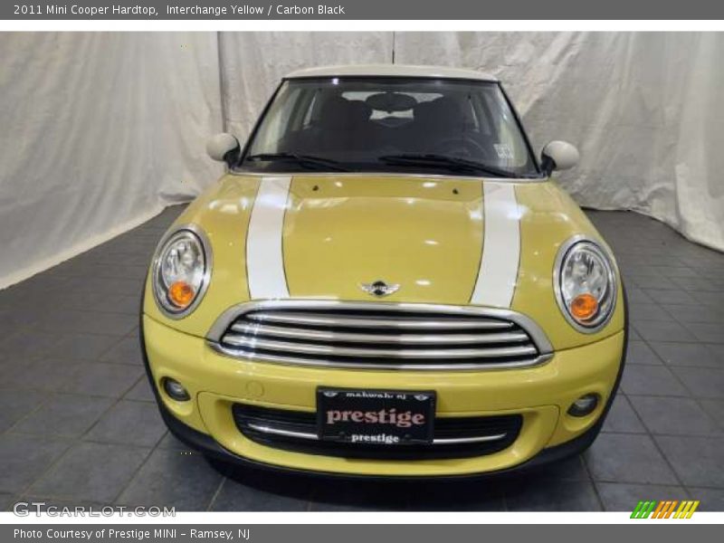 Interchange Yellow / Carbon Black 2011 Mini Cooper Hardtop