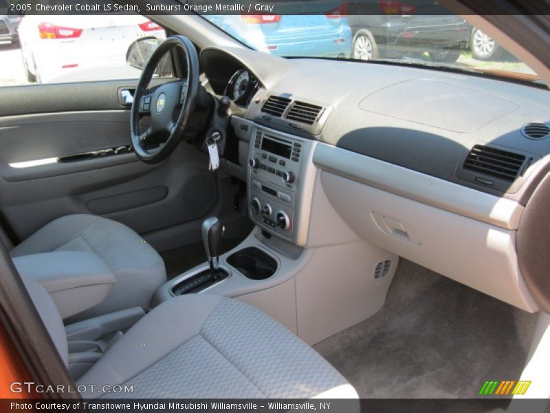 Dashboard of 2005 Cobalt LS Sedan