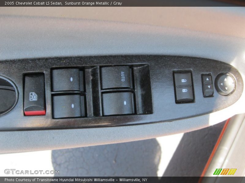 Sunburst Orange Metallic / Gray 2005 Chevrolet Cobalt LS Sedan