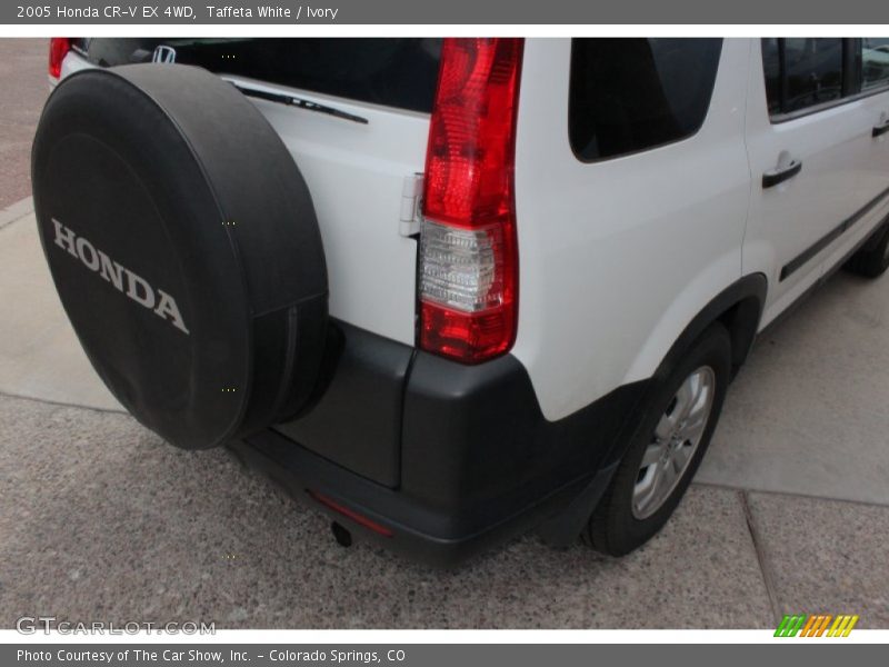 Taffeta White / Ivory 2005 Honda CR-V EX 4WD
