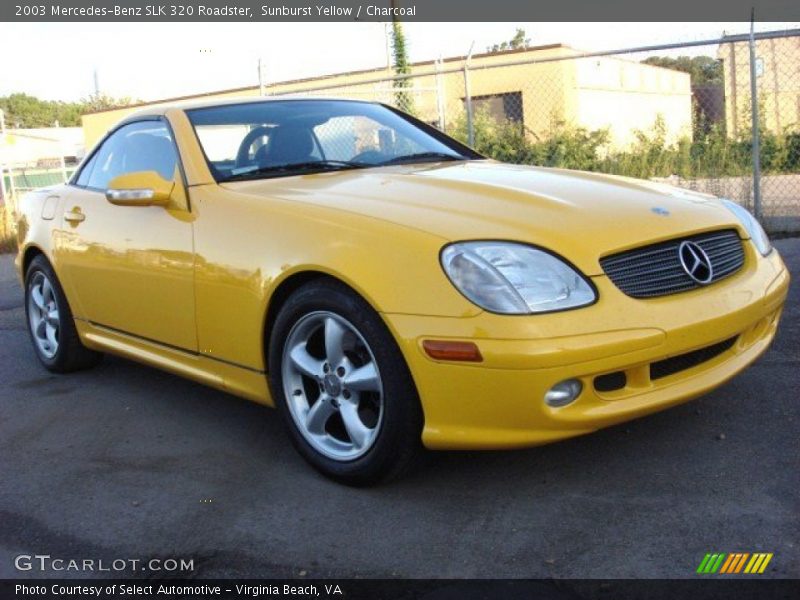 Front 3/4 View of 2003 SLK 320 Roadster