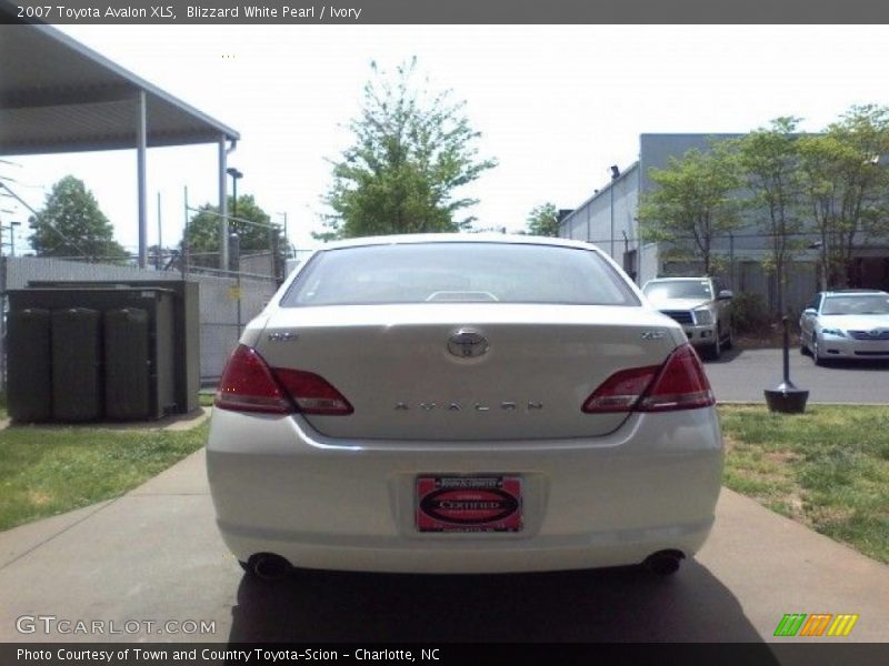 Blizzard White Pearl / Ivory 2007 Toyota Avalon XLS
