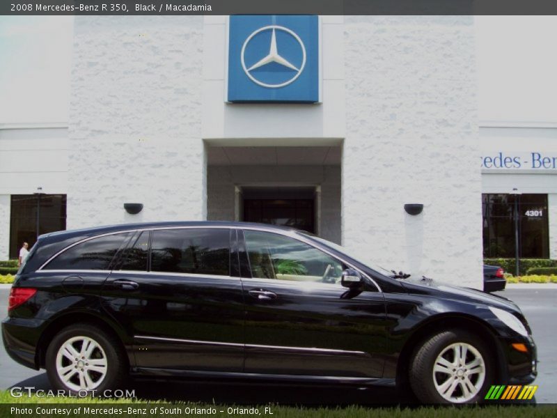 Black / Macadamia 2008 Mercedes-Benz R 350